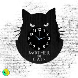 Mother of cats⚫